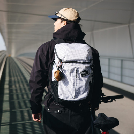 Рюкзак туристический Naturehike Helium CNK2300BB017, 25 л, черный