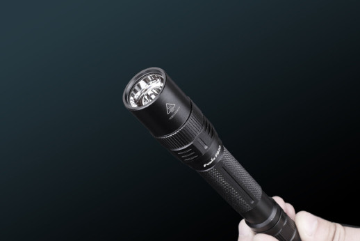 Фонарь ручной Fenix FD20 (состояние нового)