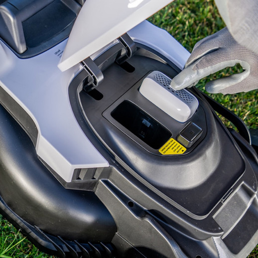 Аккумуляторная газонокосилка Litheli, питание от павербанка (УМБ Litheli Power Bank 20000 mAh, 45 W, 4А, 1 шт в комплекте)