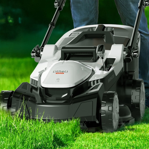 Аккумуляторная газонокосилка Litheli, питание от павербанков (УМБ Litheli Power Bank 20000 mAh, 45 W, 4А 2 шт в комплекте)