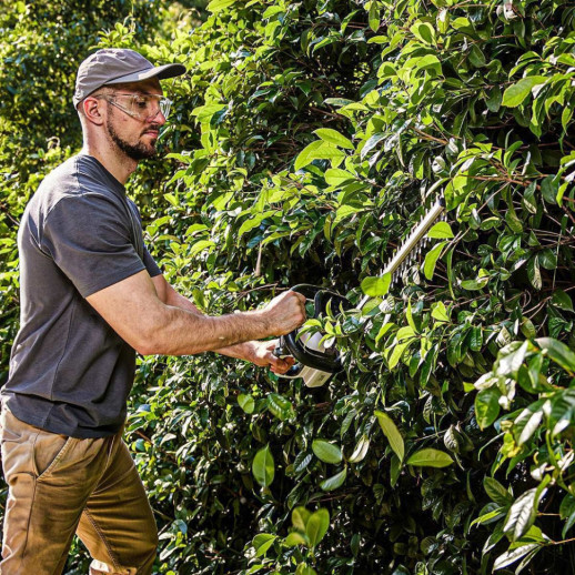 Аккумуляторный кусторез Litheli, питание от павербанка (УМБ Litheli Power Bank 20000 mAh, 45 W, 2А в комплекте)