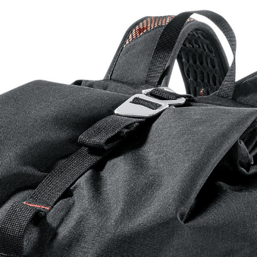 Рюкзак спортивный Ferrino Dry-Up 22 OutDry Black