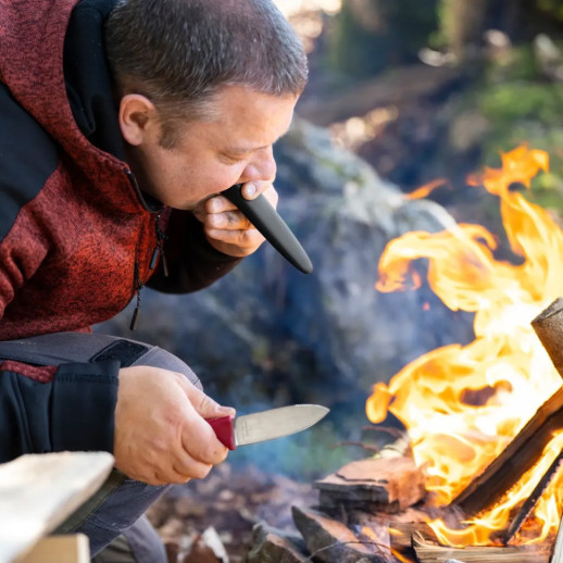 Нож Victorinox Venture 3.0902