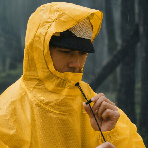 Дождевик-пончо легкий с рукавами Naturehike CNK2620FS011, L, желтый