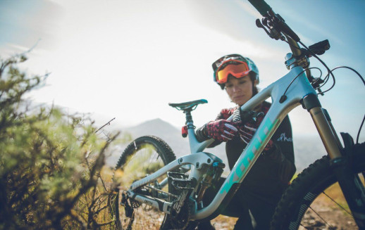 Органайзер Lezyne на раму SENDIT CADDY Y13 черный
