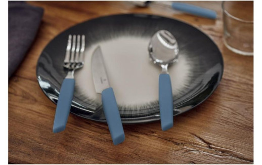 Набор посуды Victorinox Swiss Modern из 24 предметов Swiss Modern, Table Set Steak Knife, 24 Pieces, васильковый