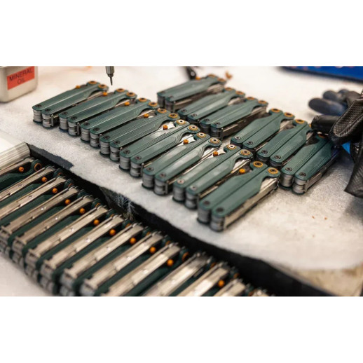 Мультиинструмент Leatherman Wave Alpha Cascadia