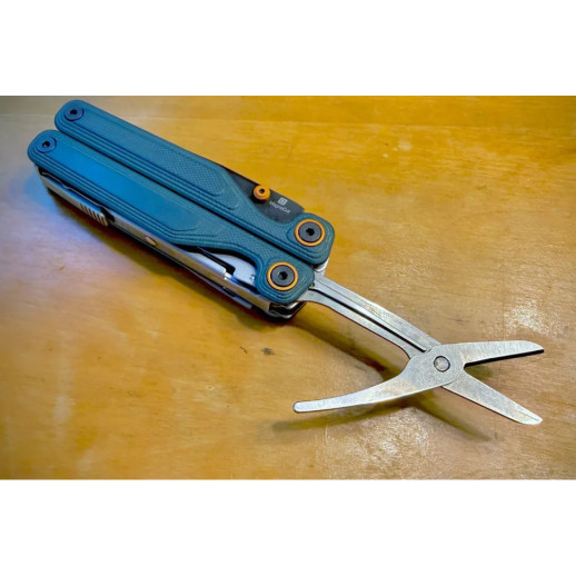 Мультиинструмент Leatherman Wave Alpha Cascadia