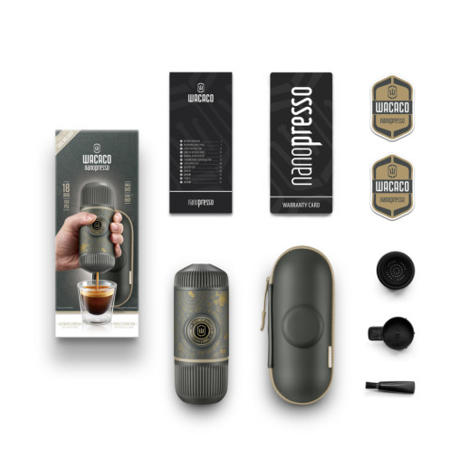 Портативная эспрессо-кофеварка Wacaco Nanopresso темно-серая с чехлом