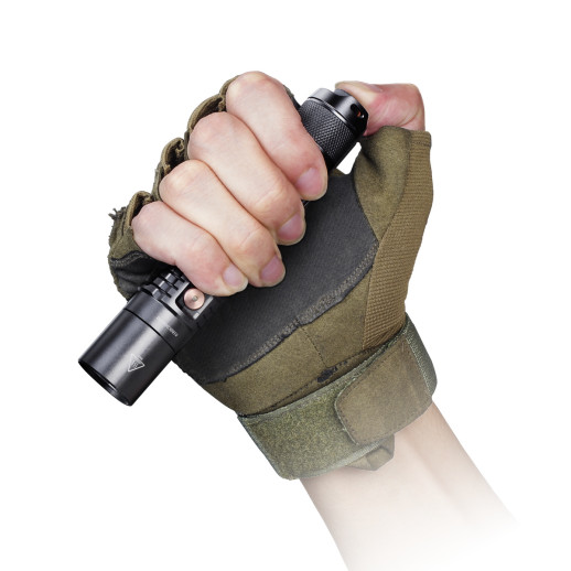 Фонарь ручной Fenix UC35 V20 CREE XP-L HI V3 (восстановленный)
