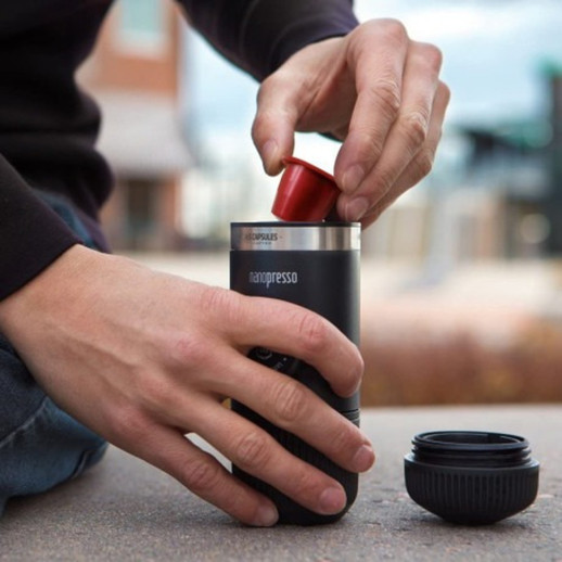 Портативная эспрессо-кофеварка Wacaco Nanopresso+ с адаптером для капсулы