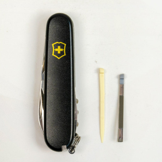 Складной нож Victorinox SPARTAN MAT черный матовый лак с желтым лого