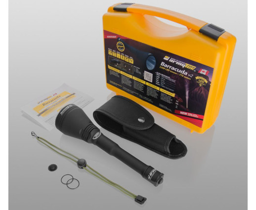 Фонарь Armytek Barracuda v2 XP-L HI (сколы и царапины на корпусе)