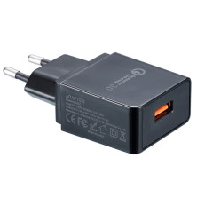 Адаптер Nitecore 220V - USB с поддержкой Quick Charge 3.0 (3A)