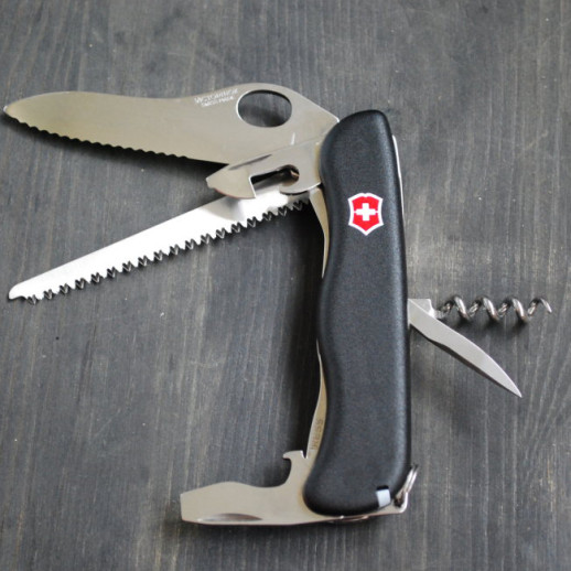 Нож Victorinox FORESTER Onehand черный 0.8363.MW3
