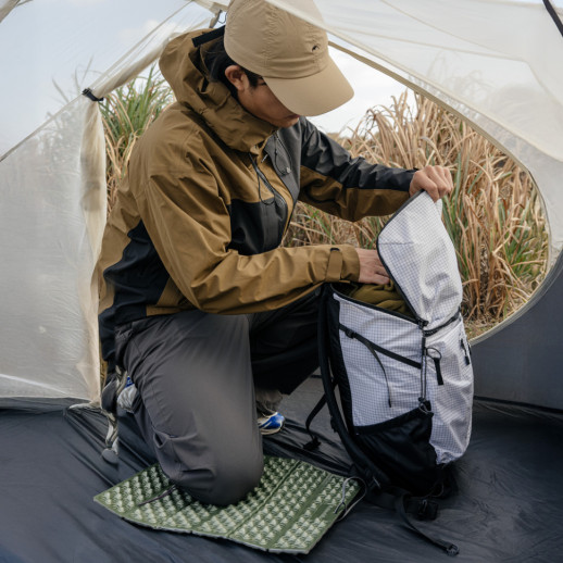 Сидушка туристическая складная XPE Naturehike CNK2650WS011, 18 мм, зеленая, для походов и кемпинга