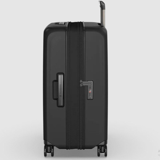 Чемодан Victorinox AIROX Advanced Black Средний