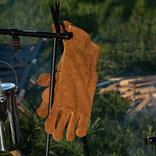 Перчатки огнестойкие кожаные Naturehike NH20FS042, размер M, коричневые