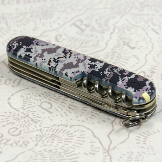 Складной нож Victorinox CLIMBER ARMY Пиксель синий 1.3703.3.W3942p
