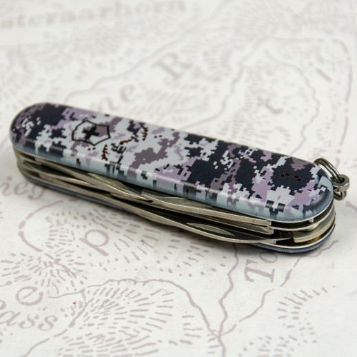 Складной нож Victorinox CLIMBER ARMY Пиксель синий 1.3703.3.W3942p