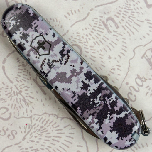 Складной нож Victorinox CLIMBER ARMY Пиксель синий 1.3703.3.W3942p